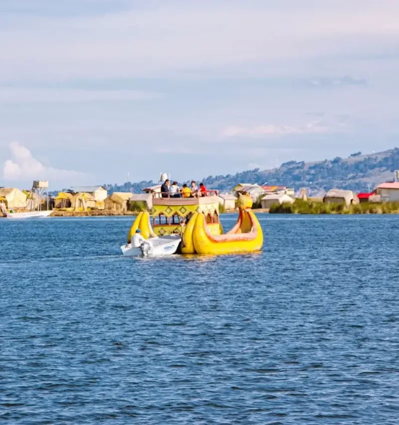 Lake Titicaca tourist attraction trip